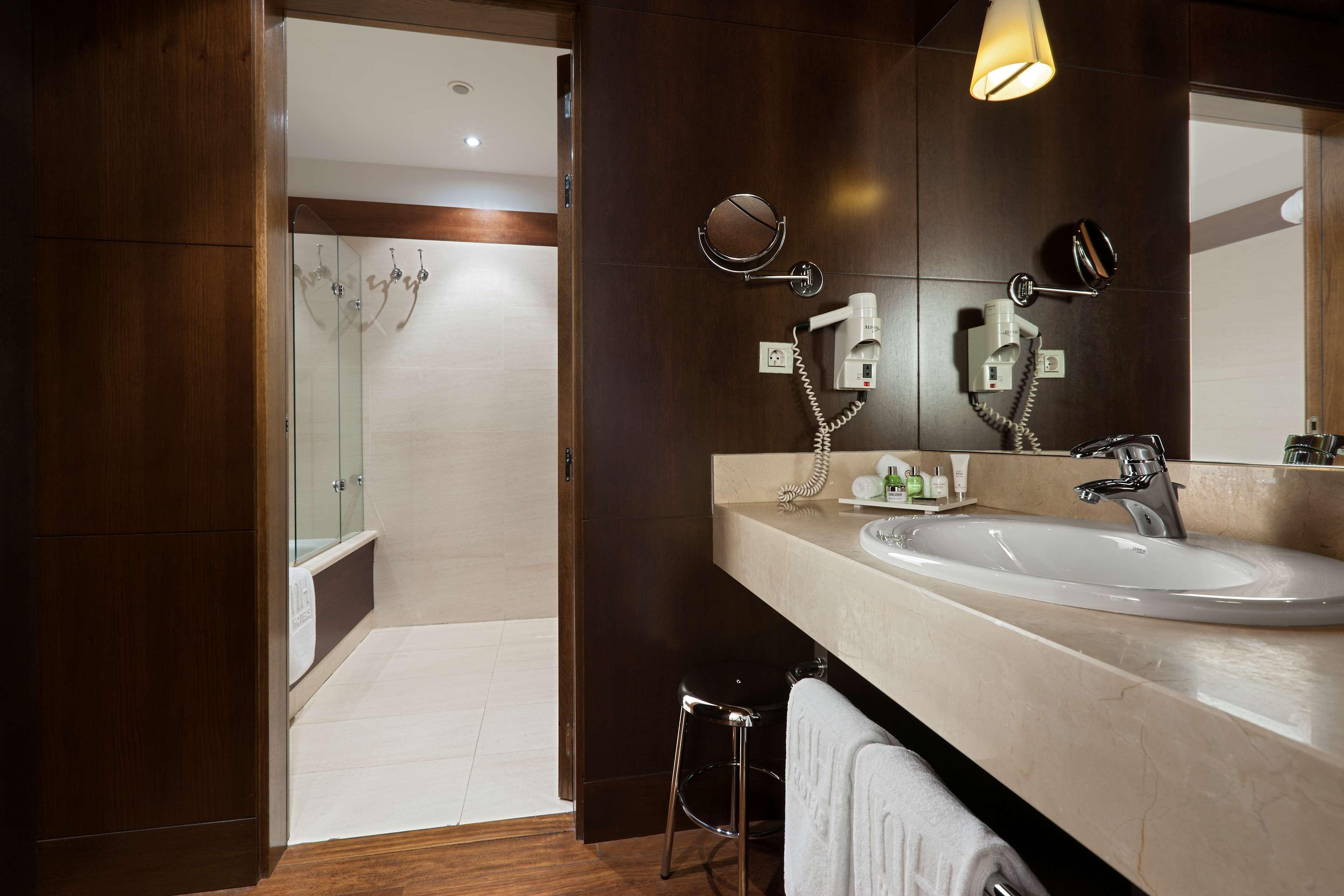 Nh Collection Palacio De Burgo Εξωτερικό φωτογραφία