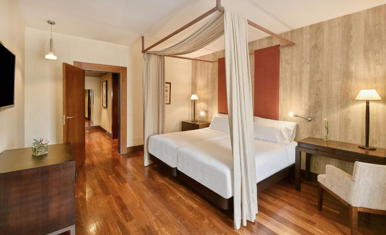 Nh Collection Palacio De Burgo Εξωτερικό φωτογραφία