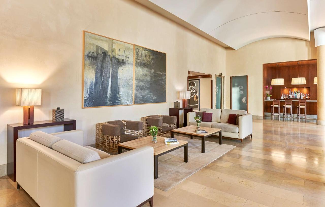 Nh Collection Palacio De Burgo Εξωτερικό φωτογραφία