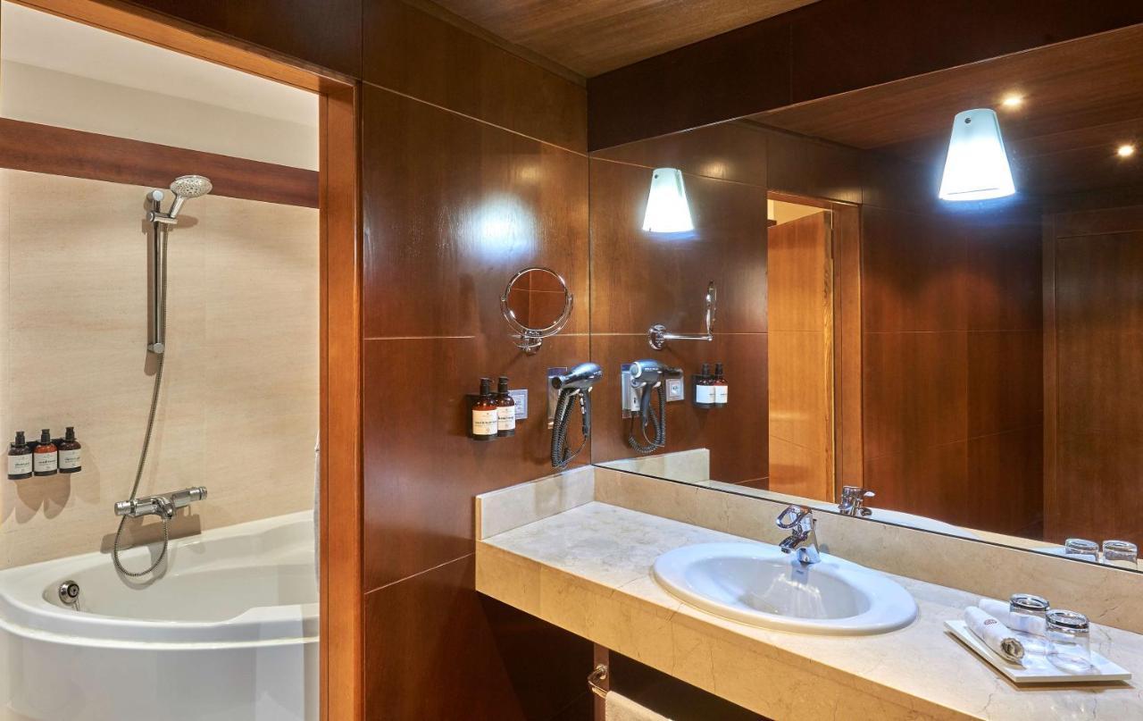 Nh Collection Palacio De Burgo Εξωτερικό φωτογραφία